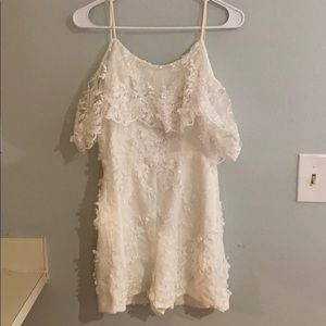 Dress the population white lace romper- S